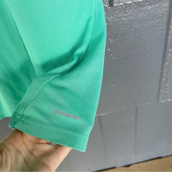 Women's Patagonia Teal Sea Green Active Performance Short Sleeve Top - Picture 8 of 8